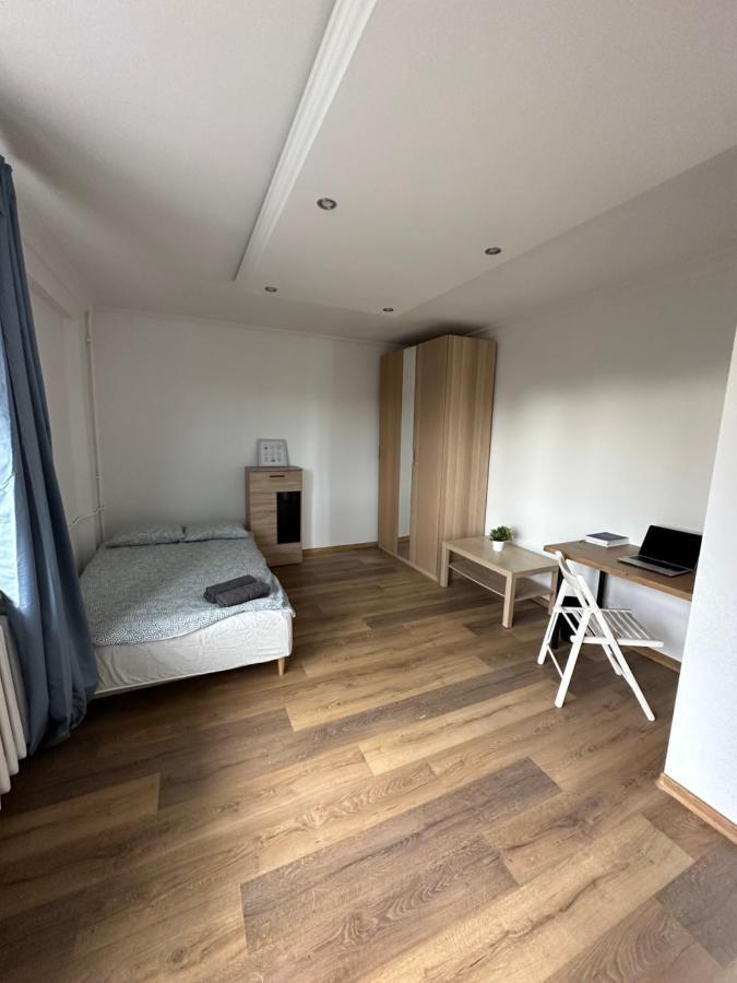 Rooms4Less Gdańsk Buitenkant foto